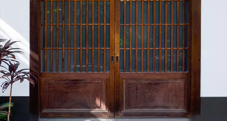Accordion Patio Doors Repair in Fountainebleau, FL