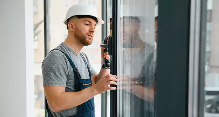 Glass Door Repair in Fountainebleau, FL