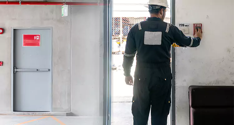 Emergency Fire Exit Door Repair in Fountainebleau, FL