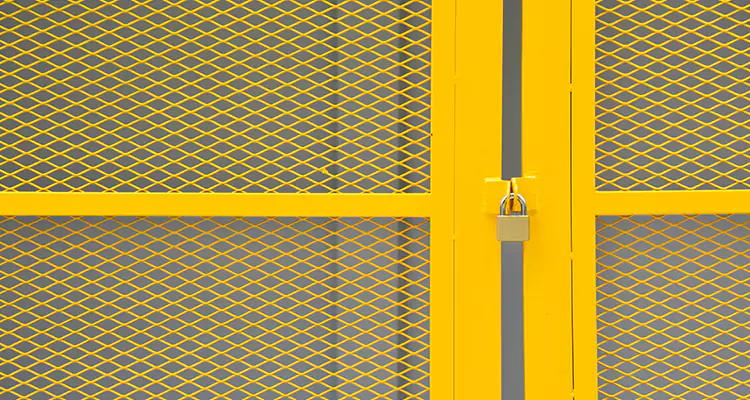 Steel Mesh Screen Door Repair in Fountainebleau, FL