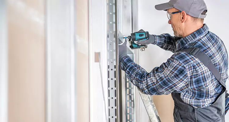 Sliding Door Latch Hardware Repair in Fountainebleau, FL
