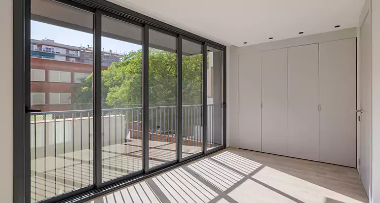 Balcony Sliding Glass Doors in Fountainebleau, FL