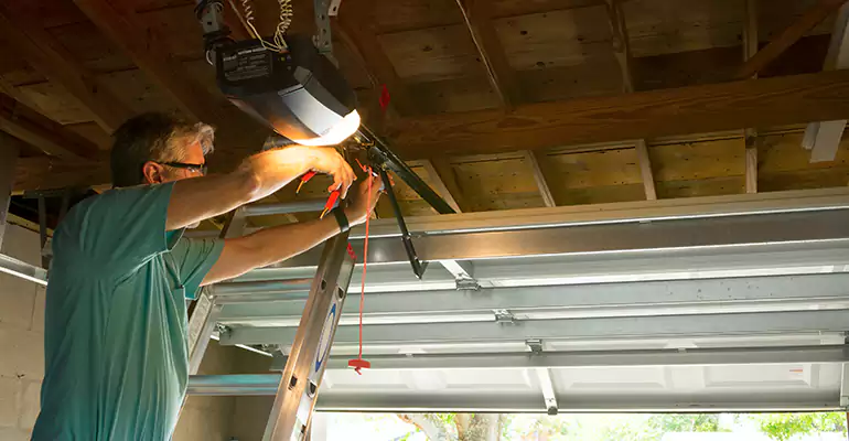Chamberlain Garage Door Repair in Fountainebleau, FL