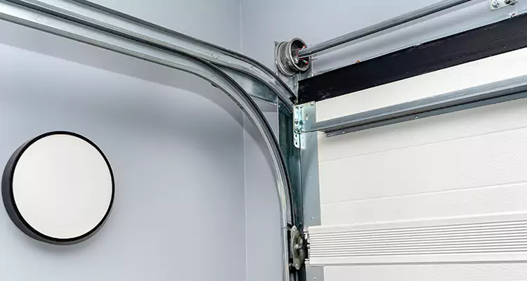 Garage Door Cable Repair Cost in Fountainebleau, FL