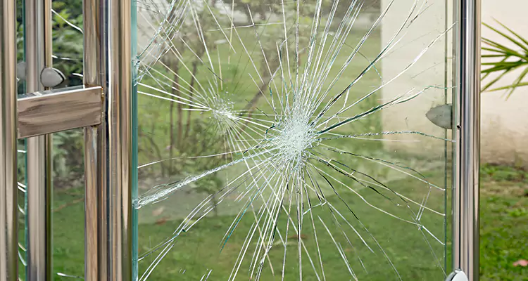 Frameless Glass Door Repair at Home in Fountainebleau, FL