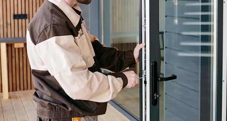 Fix Patio Screen Door Rollers in Fountainebleau, FL