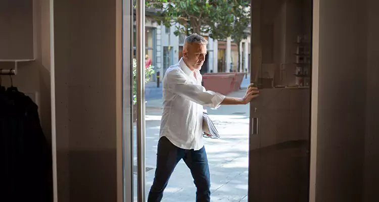 Track Cleaning and Repair for Stuck Doors in Fountainebleau, FL