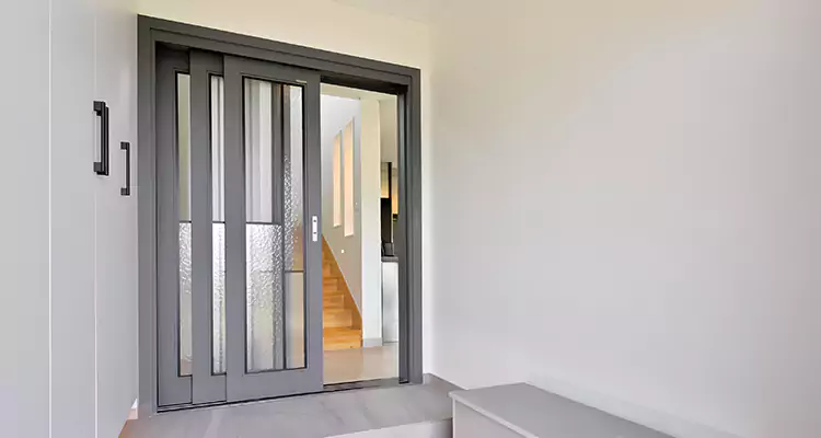 Fix Sliding Patio Door Rollers in Fountainebleau, FL