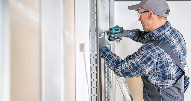 Sliding Patio Door Handle Repair in Fountainebleau, FL